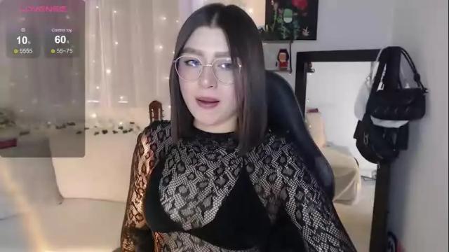 Image 7 of mily_thomson_b Stream on Chaturbate on 1 month ago