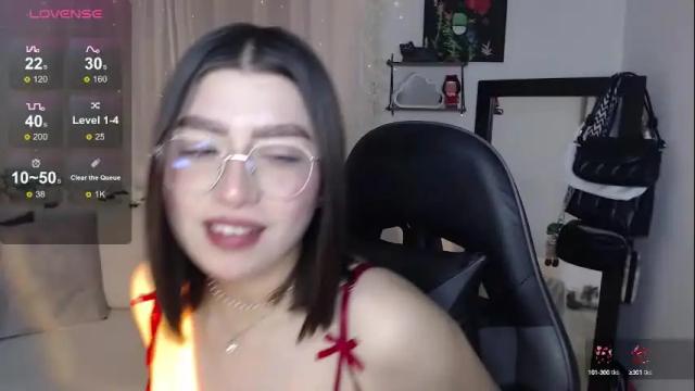 Image 8 of mily_thomson_b Stream on Chaturbate on 16 days ago
