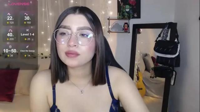 Image 10 of mily_thomson_b Stream on Chaturbate on 1 day ago
