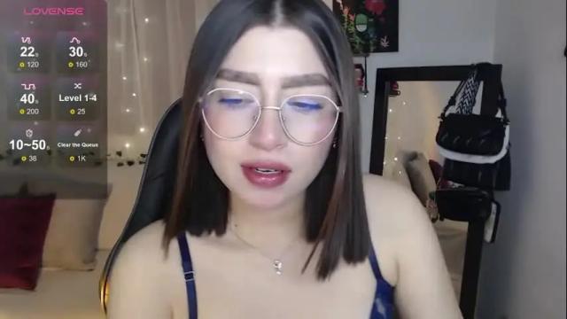 Image 11 of mily_thomson_b Stream on Chaturbate on 1 day ago