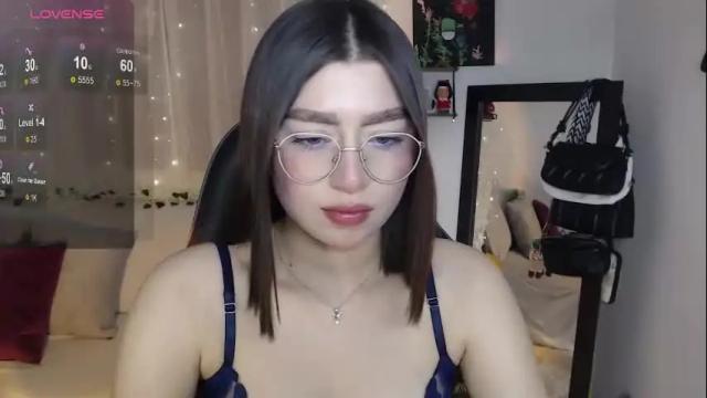 Image 2 of mily_thomson_b Stream on Chaturbate on 1 day ago