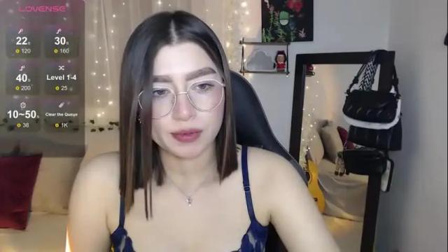 Image 7 of mily_thomson_b Stream on Chaturbate on 1 day ago