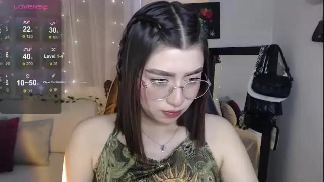 Image 7 of mily_thomson_b Stream on Chaturbate on 1 month ago
