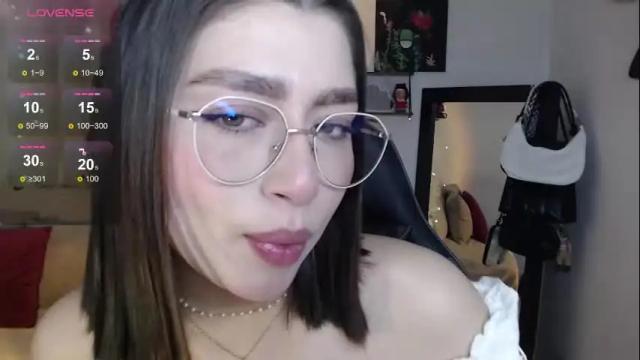 Thumbnail 1, mily_thomson_b's Stream at Chaturbate, 1 month ago