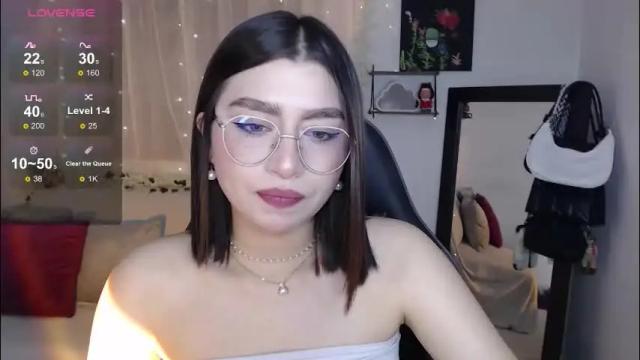 Image 7 of mily_thomson_b Stream on Chaturbate on 1 month ago