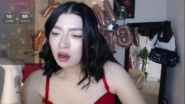 Image 2 of mily_thomson_b Stream on Chaturbate on 2 days ago