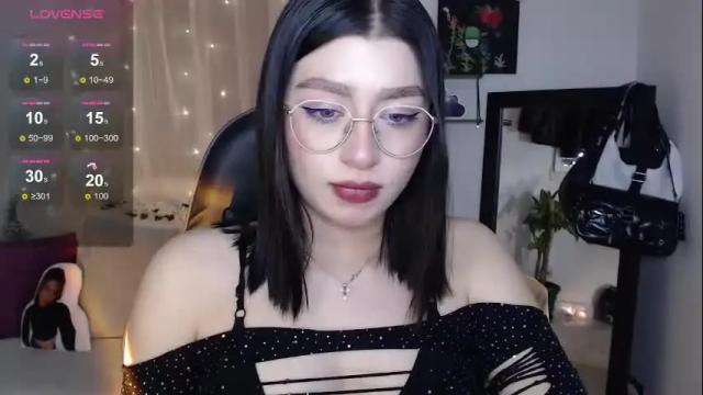 Image 8 of mily_thomson_b Stream on Chaturbate on 1 month ago