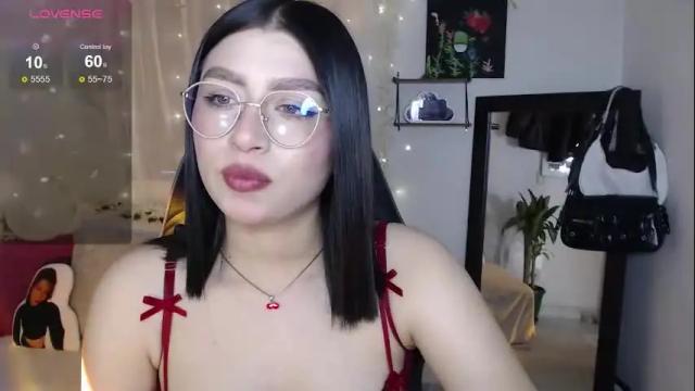 Image 6 of mily_thomson_b Stream on Chaturbate on 1 month ago