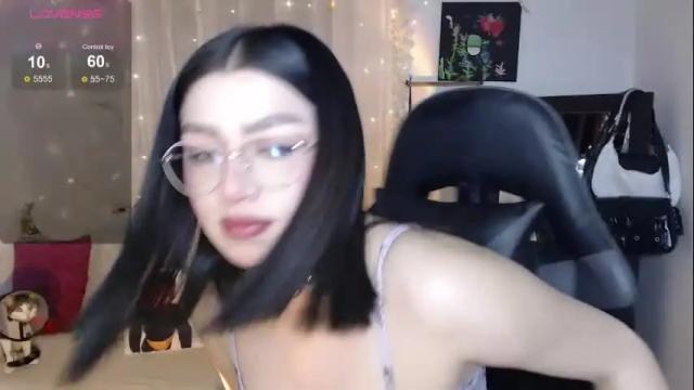 Thumbnail 1, mily_thomson_b's Stream at Chaturbate, 1 month ago
