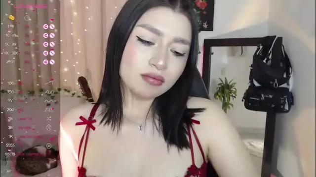 Image 3 of mily_thomson_b Stream on Chaturbate on 8 days ago
