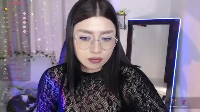 Image 11 of mily_thomson_b Stream on Chaturbate on 2 days ago