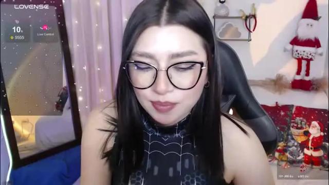 Image 12 of mily_thomson_b Stream on Chaturbate on 24 days ago