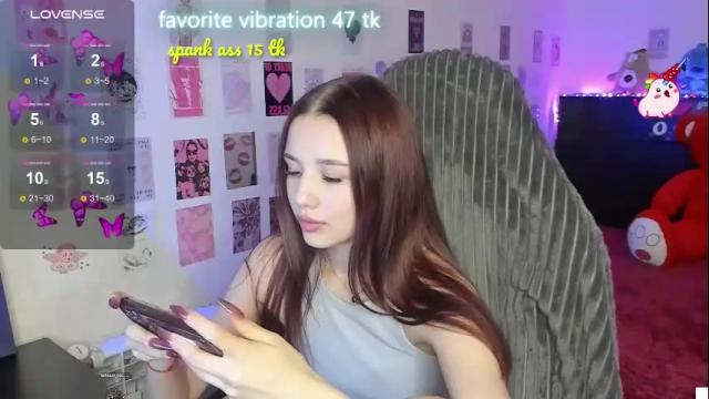 Image 6 of milyamess Stream on Chaturbate on 1 month ago