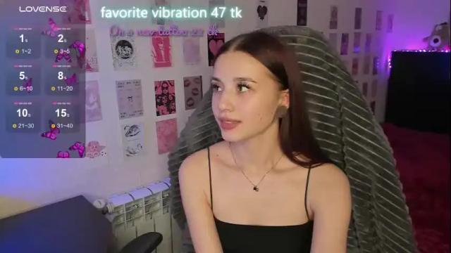 Image 2 of milyamess Stream on Chaturbate on 1 month ago