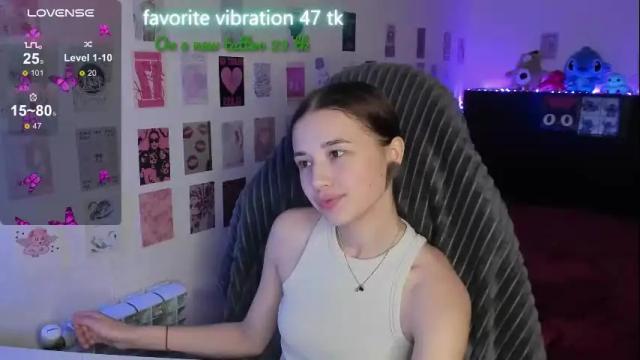 Image 8 of milyamess Stream on Chaturbate on 15 days ago
