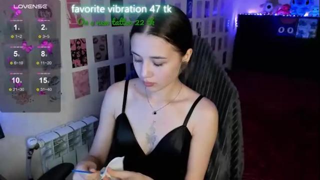 Image 4 of milyamess Stream on Chaturbate on 14 days ago