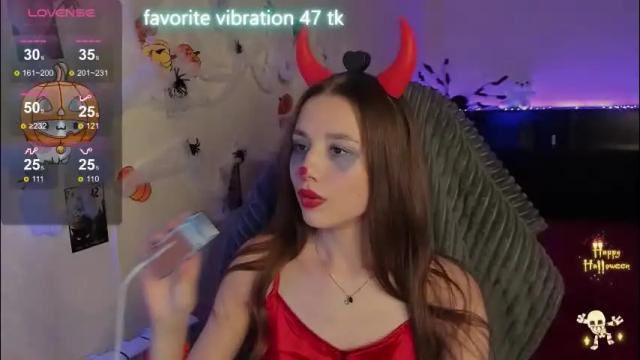 Image 10 of milyamess Stream on Chaturbate on 2 months ago