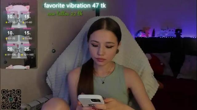 Image 12 of milyamess Stream on Chaturbate on 12 days ago