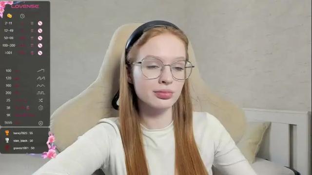 Image 4 of milymi_ Stream on Chaturbate on 17 days ago