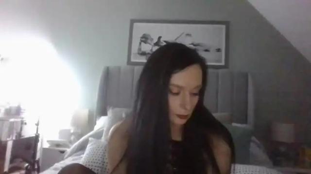 Image 4 of mimi28265012 Stream on Chaturbate on 18 months ago