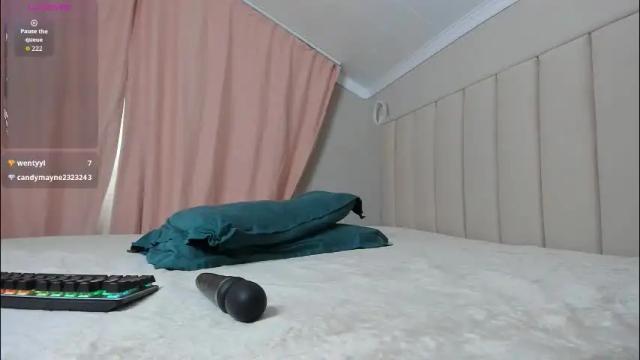 Image 7 of mimi_lissa Stream on Chaturbate on 1 month ago