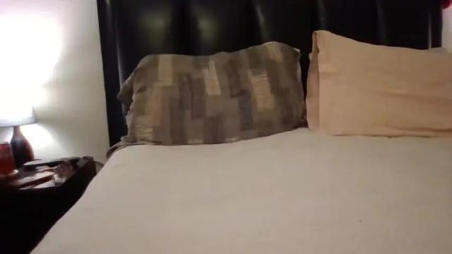 Image 10 of mimi_the_milf Stream on Chaturbate on 15 months ago