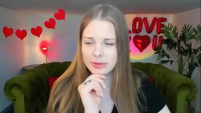 Image 3 of mimicass Stream on Chaturbate on 11 days ago