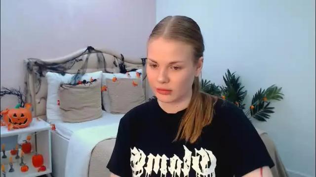 Thumbnail 3, mimicass's Stream at Chaturbate, 2 months ago