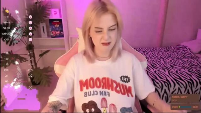 Image 8 of mimikoooo Stream on Chaturbate on 14 months ago