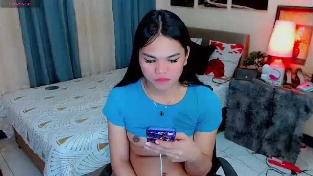 Thumbnail 1, mimiluxxe22's Stream at Chaturbate, 16 months ago