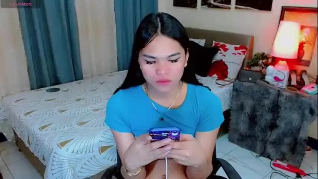 Image 6 of mimiluxxe22 Stream on Chaturbate on 16 months ago