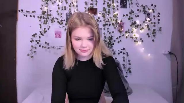 Image 4 of mina27372 Stream on Chaturbate on 1 month ago