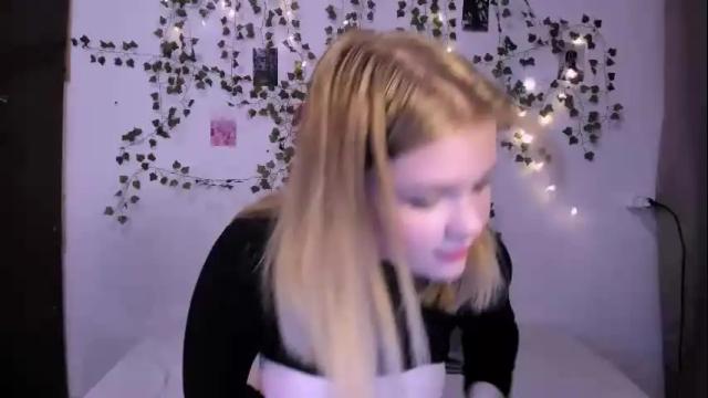 Image 6 of mina27372 Stream on Chaturbate on 1 month ago