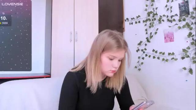 Image 7 of mina27372 Stream on Chaturbate on 1 month ago