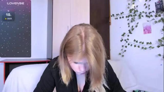 Image 7 of mina27372 Stream on Chaturbate on 1 month ago