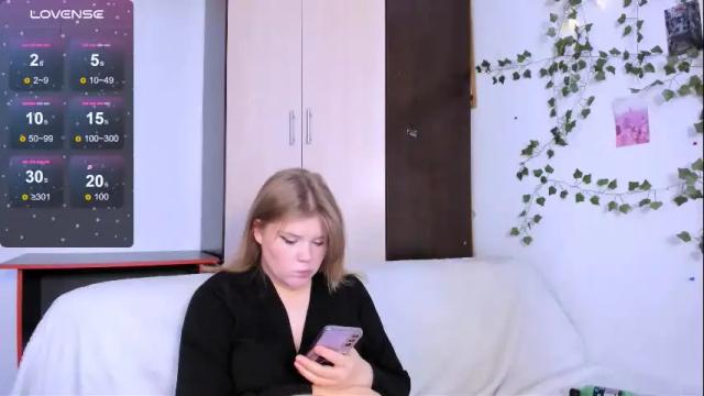 Image 8 of mina27372 Stream on Chaturbate on 1 month ago