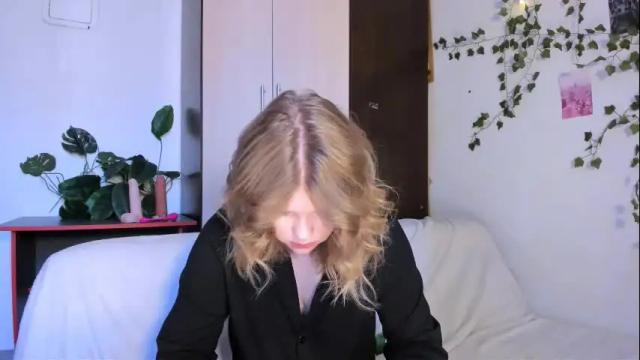 Image 6 of mina27372 Stream on Chaturbate on 1 month ago