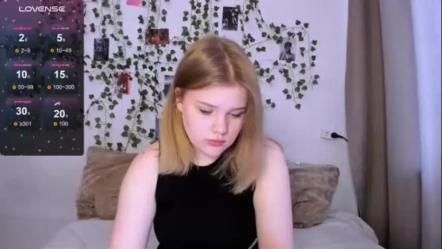 Image 10 of mina27372 Stream on Chaturbate on 1 month ago