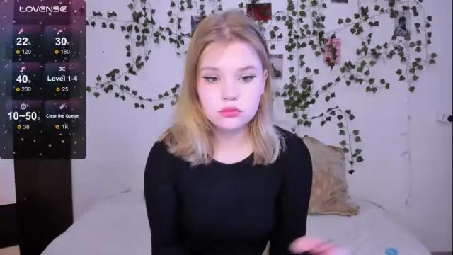 Image 12 of mina27372 Stream on Chaturbate on 1 month ago