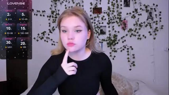 Image 8 of mina27372 Stream on Chaturbate on 1 month ago