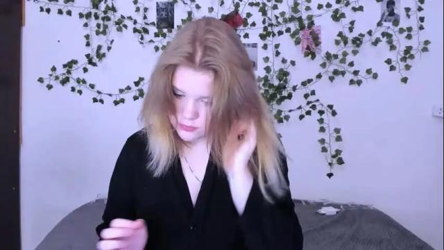 Image 10 of mina27372 Stream on Chaturbate on 1 month ago