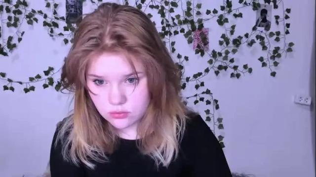 Image 12 of mina27372 Stream on Chaturbate on 1 month ago