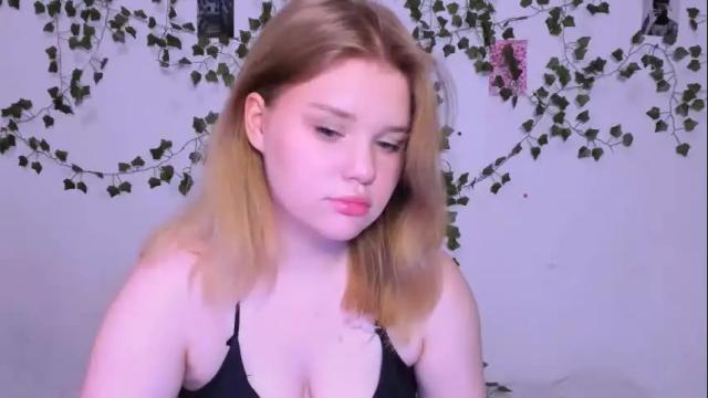 Image 8 of mina27372 Stream on Chaturbate on 1 month ago