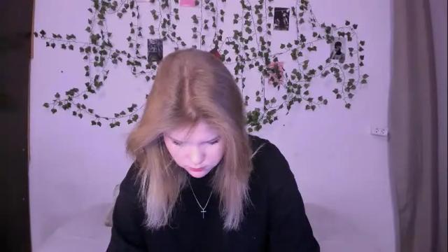 Image 11 of mina27372 Stream on Chaturbate on 1 month ago