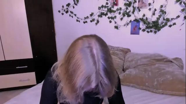 Image 8 of mina27372 Stream on Chaturbate on 1 month ago