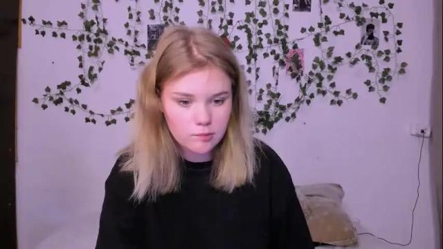 Image 11 of mina27372 Stream on Chaturbate on 28 days ago