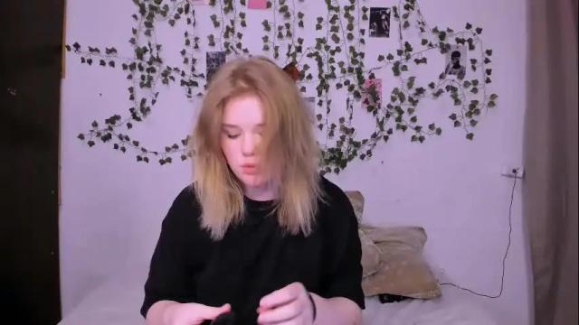 Image 7 of mina27372 Stream on Chaturbate on 28 days ago