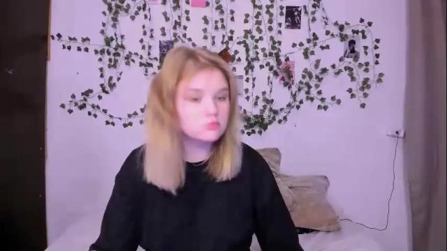 Image 8 of mina27372 Stream on Chaturbate on 28 days ago