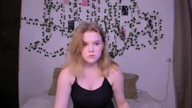 Image 11 of mina27372 Stream on Chaturbate on 26 days ago