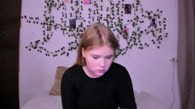 Image 6 of mina27372 Stream on Chaturbate on 25 days ago